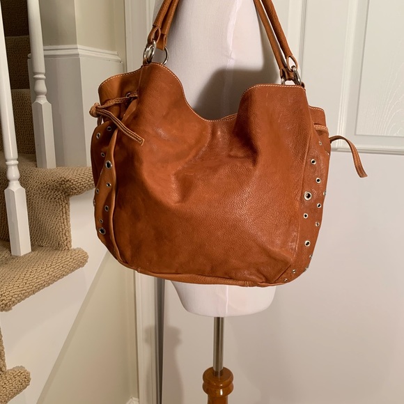 Paolo Masi Handbags - NWOT, leather bag, cognac color, grommet detail